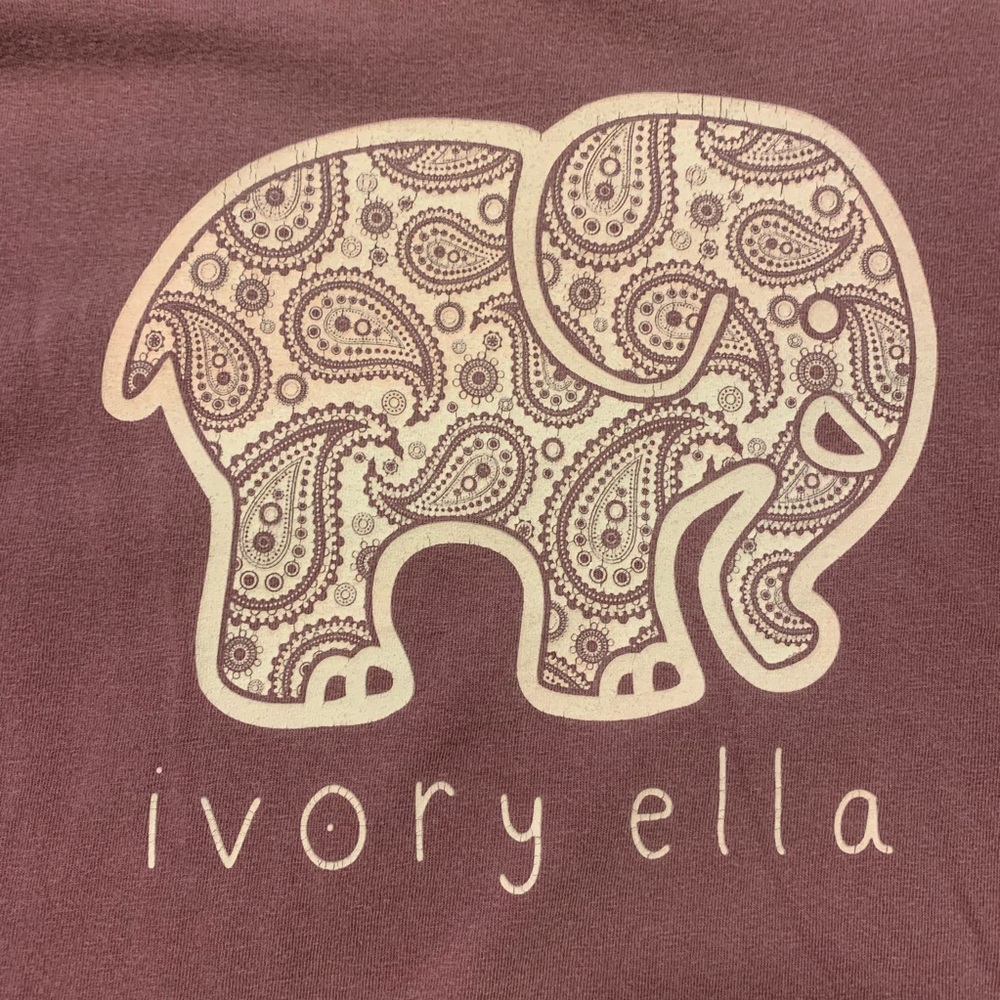 Ivory Ella Classic Fit Berry Paisley Tee